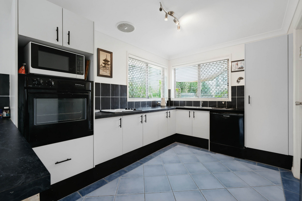 83/601 Pine Ridge Road, Biggera Waters, QLD 4216