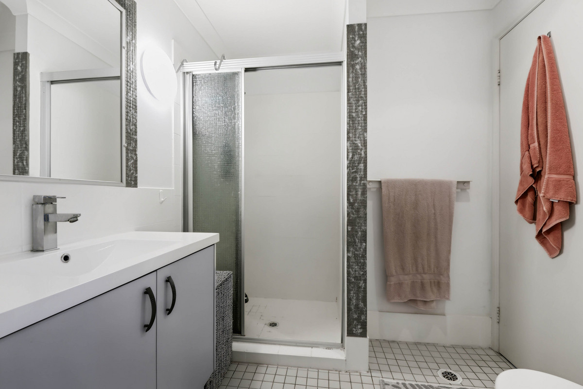 83/601 Pine Ridge Road, Biggera Waters, QLD 4216